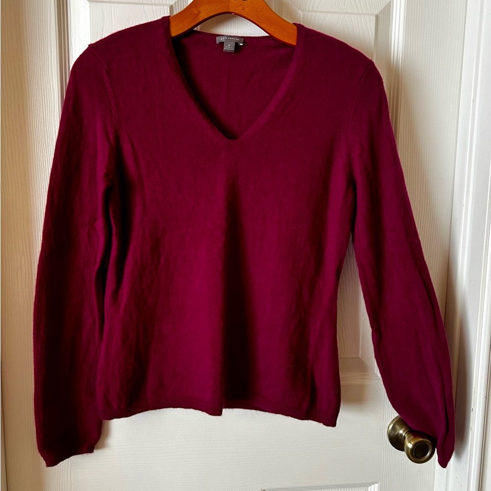 Ann Taylor Cashmere V-Neck Sweater Women's Med Burgundy Pullover